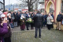 Položeno cvijeće i odata počast poginulima povodom Dana državnosti