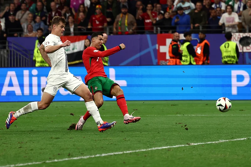Portugal teškom mukom prošao u četvrtfinale, Slovenci “pali” tek na penalima
